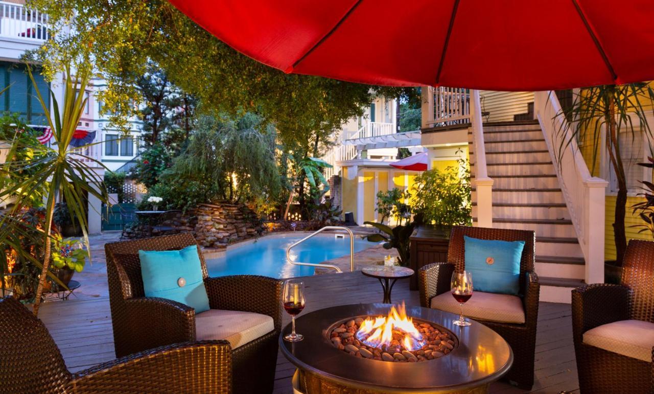 Azalea Inn&Villas Savannah Esterno foto